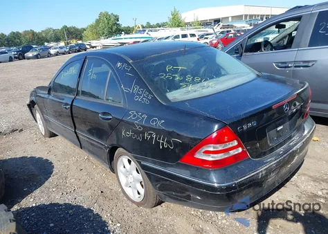 2002 Mercedes-Benz C 320 from USA, damaged, VIN WDBRF64J62F240972